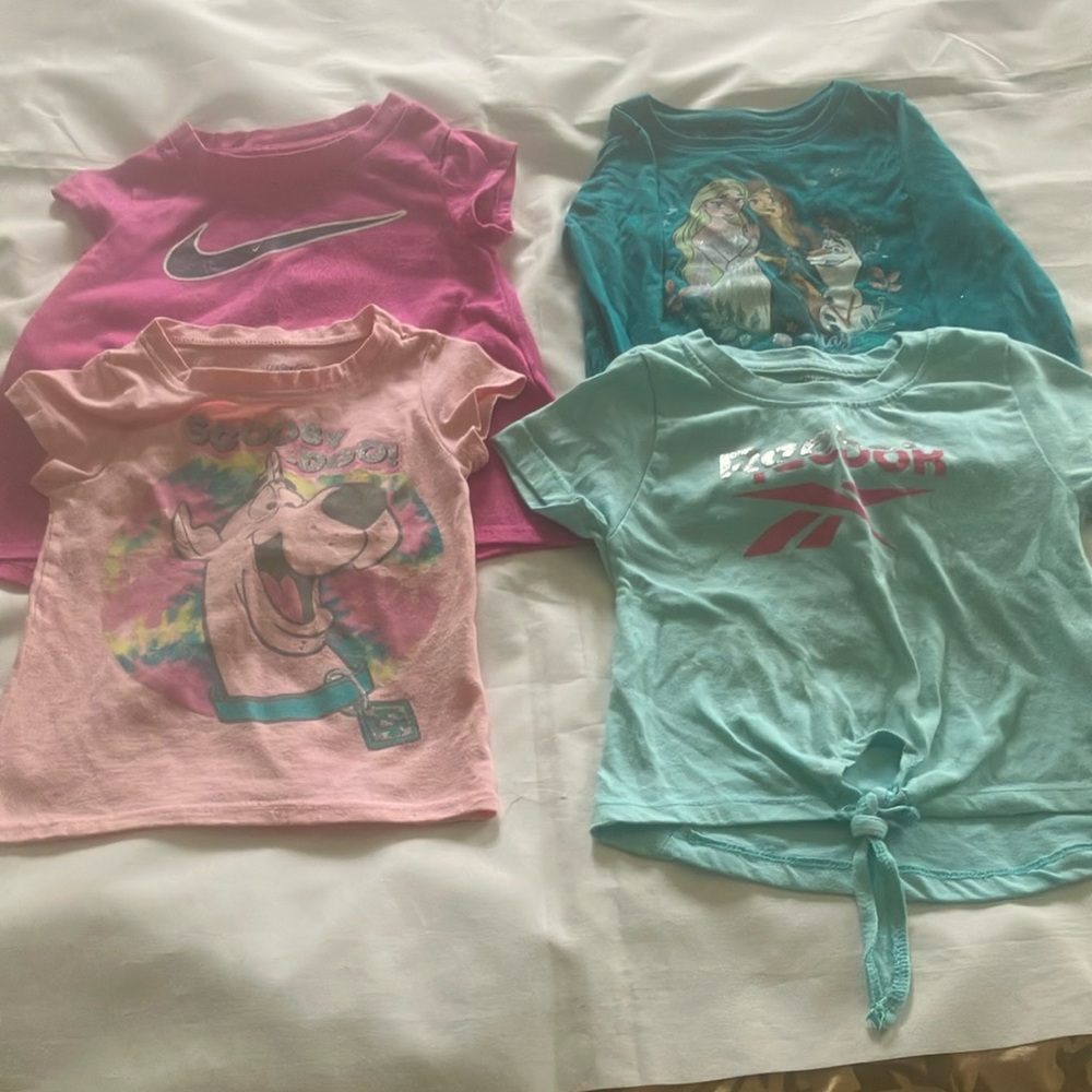 Set of 4 Graphic T-Shirts for Kids